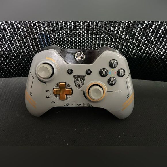 Microsoft Xbox One Call of Duty Advanced Warfare Wireless Controller - Picture 5 of 6